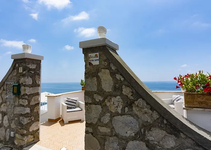 Pietra Santa 4*