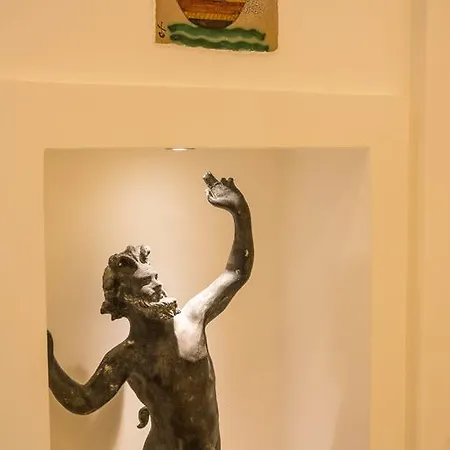 بيت ضيافة Pietra Santa 2*