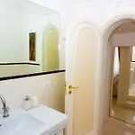 ピエトラ サンタ ゲストハウス
