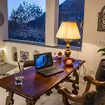 بيت ضيافة Pietra Santa 4*