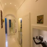 Pietra Santa بوسيتانو