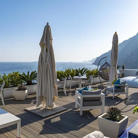 بيت ضيافة Pietra Santa 4*