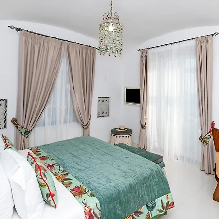 Pietra Santa Guest house