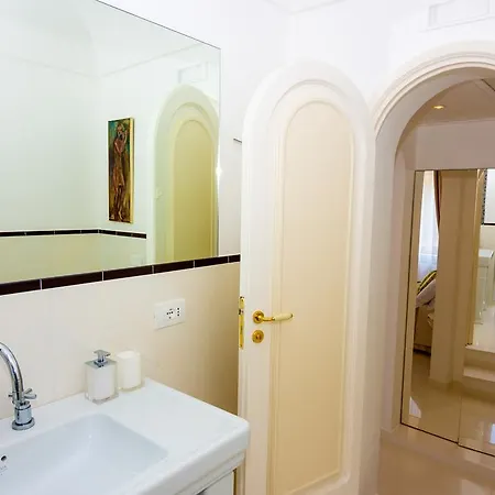 Pietra Santa Guest house